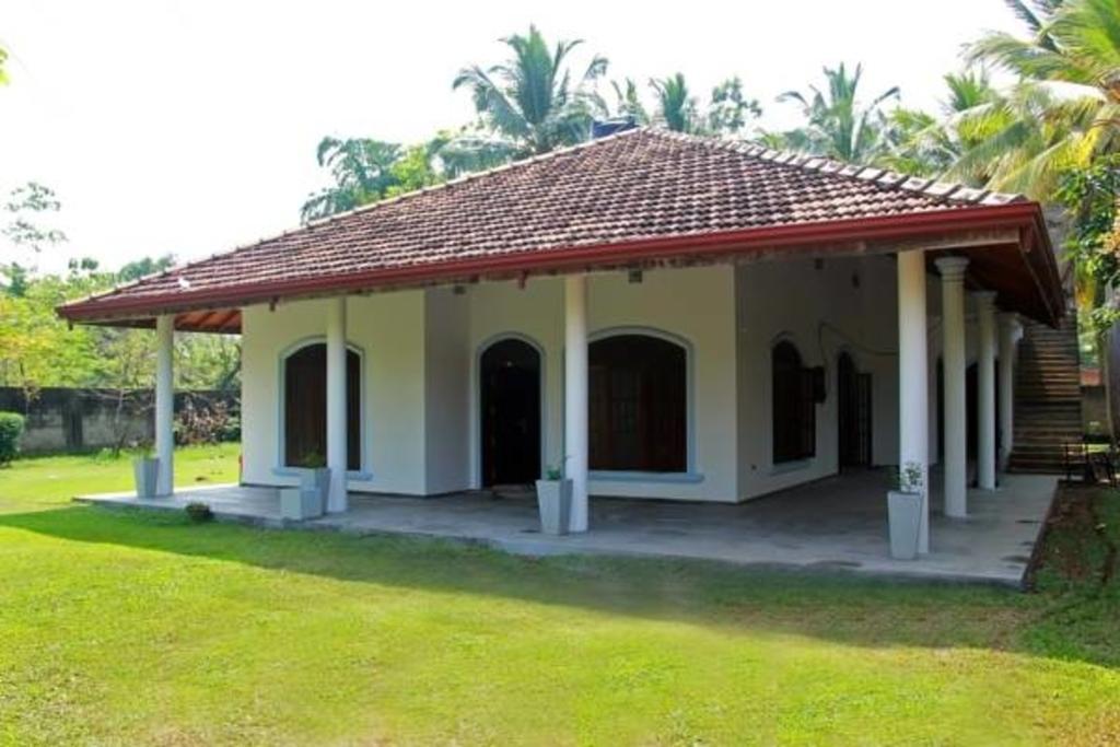 Methira Villa Aluthgama Luaran gambar