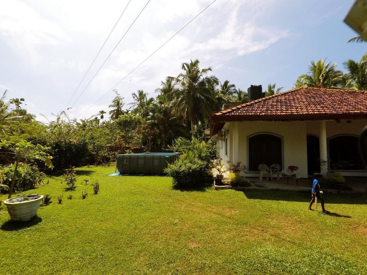 Methira Villa Aluthgama Luaran gambar